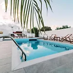 Infinity Blu Cozy Island Nest * غينادي